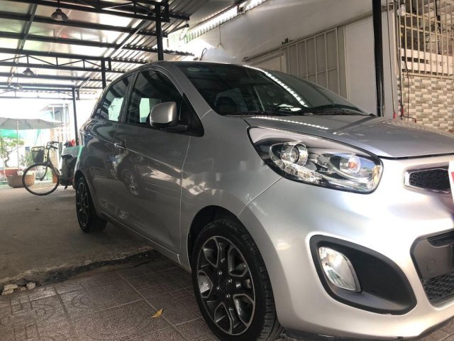 Cần bán gấp Kia Picanto sản xuất năm 2014 còn mới0