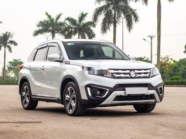 Bán Suzuki Vitara đời 2017, màu trắng, nhập khẩu 