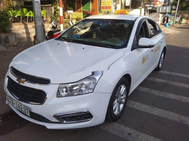 Bán xe Chevrolet Cruze 2016, màu trắng, nhập khẩu 0