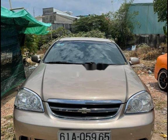 Cần bán lại xe Chevrolet Lacetti đời 2012, màu vàng 0