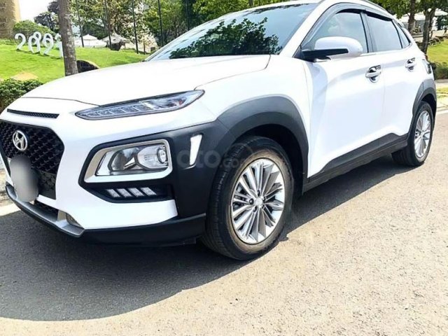 Bán Hyundai Kona năm sản xuất 2018, màu trắng còn mới0