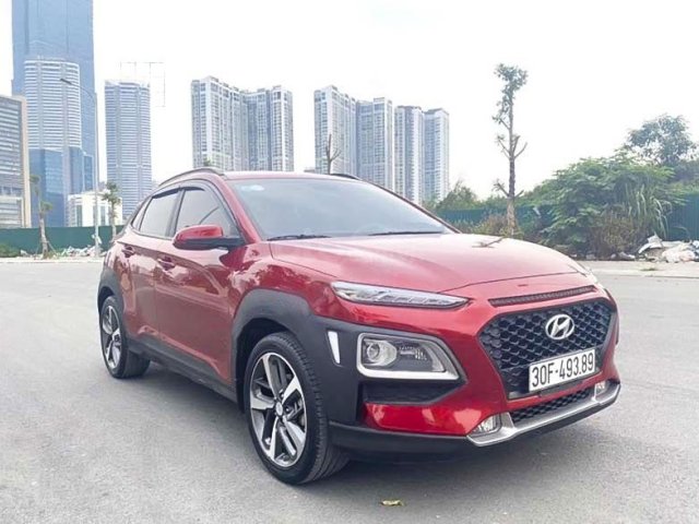 Cần bán xe Hyundai Kona sản xuất 2018, màu đỏ còn mới, giá chỉ 645 triệu0