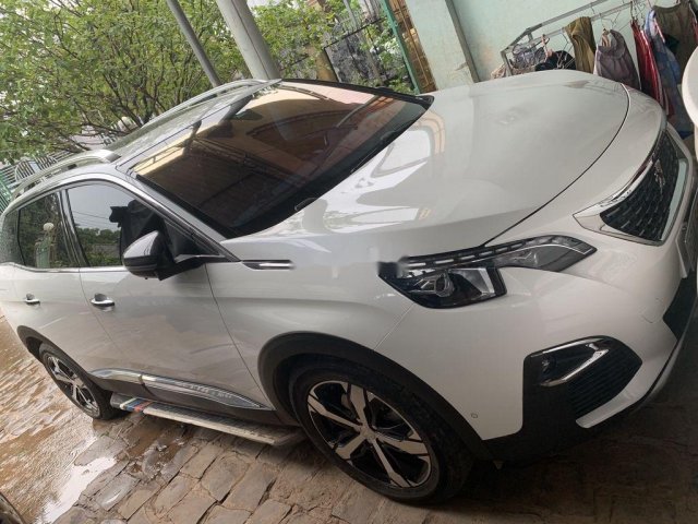 Bán xe Peugeot 3008 năm sản xuất 2019, màu trắng, giá tốt0