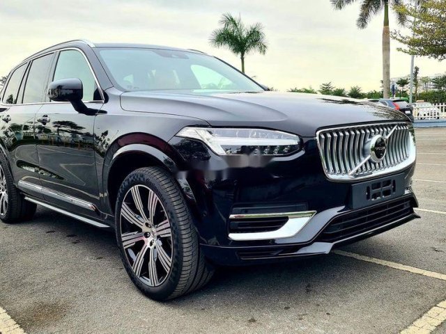 Bán xe Volvo XC90 sản xuất năm 2021, màu đen, nhập khẩu nguyên chiếc0