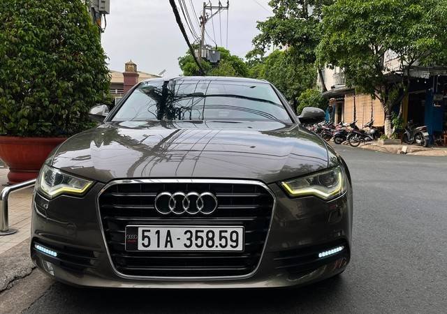 Xe Audi A6 đời 2012 còn mới giá cạnh tranh