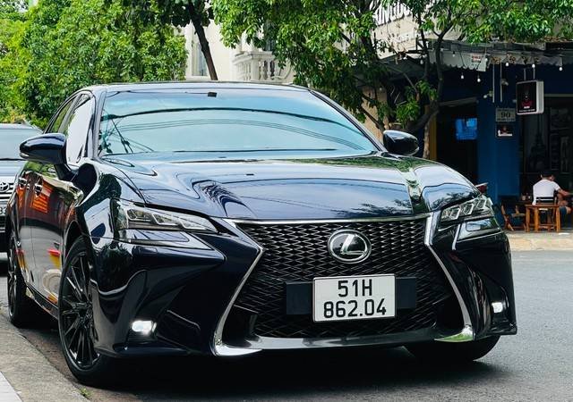 Cần bán Lexus GS200T năm sản xuất 2017 còn mới0