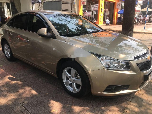 Xe Chevrolet Cruze năm sản xuất 2014 còn mới, giá chỉ 345 triệu0