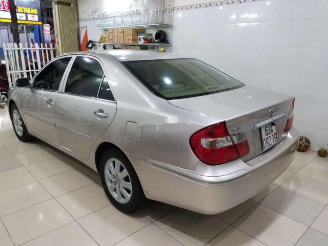 Cần bán Toyota Camry năm 2003, nhập khẩu nguyên chiếc còn mới giá cạnh tranh0