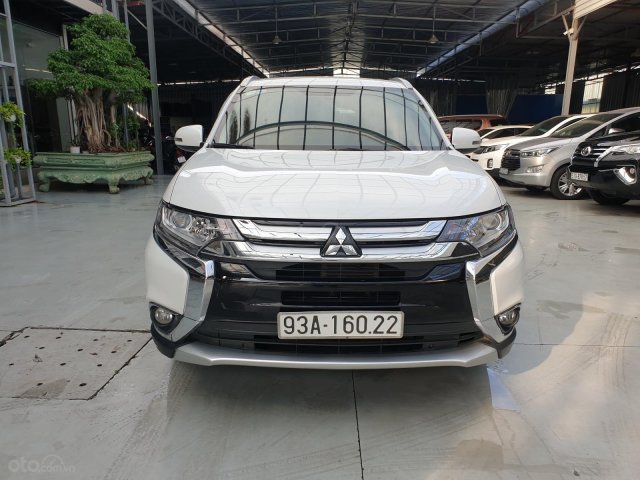 Cần bán xe Mitsubishi Outlander 2.0 CVT năm 2019, giá chỉ 755 triệu, có trả góp