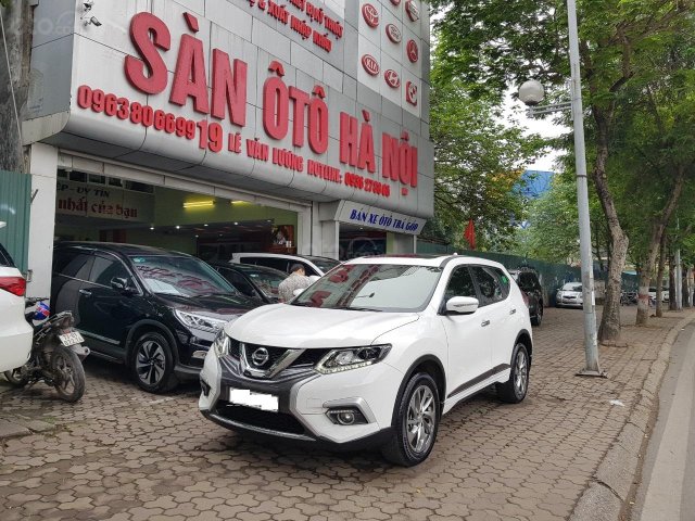 Nissan -Xtrail 2.0 sản xuất 2019 lăn bánh 2020, màu trắng