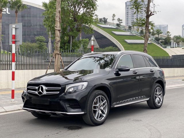 Bán Mercedes GLC sản xuất 2018 còn mới0