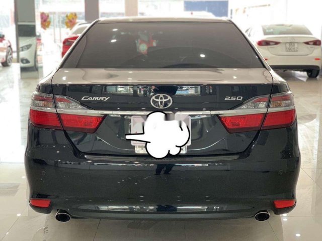 Bán Toyota Camry sản xuất 2018 còn mới, 990 triệu