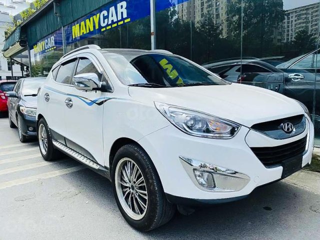 Cần bán gấp Hyundai Tucson 2.0L sản xuất năm 2013, màu trắng, xe nhập như mới