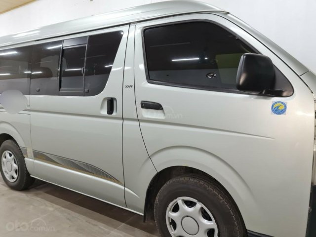 Xe Toyota Hiace 2008 giá tốt