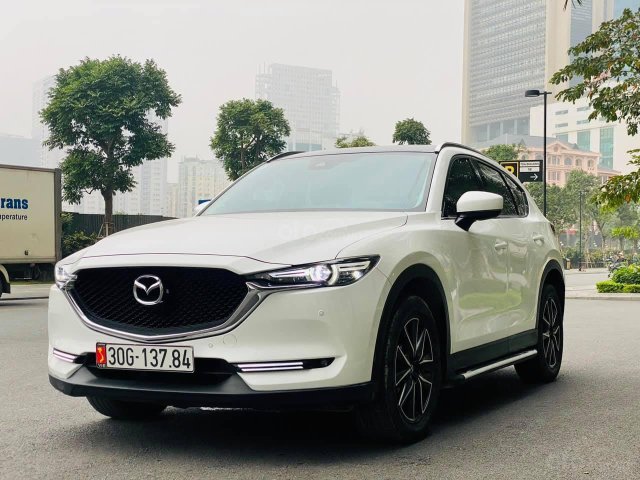 Bán ô tô Mazda CX 5 sản xuất 2018, màu trắng, đi có 30000km