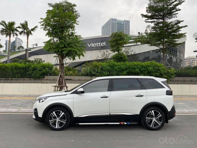 Bán nhanh chiếc Peugoet 5008 sx 2019, giá cạnh tranh0