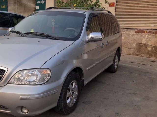 Bán Kia Carnival sản xuất năm 2005, màu bạc chính chủ, 150 triệu