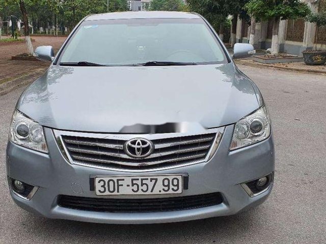 Bán Toyota Camry 2010, màu bạc, 500tr