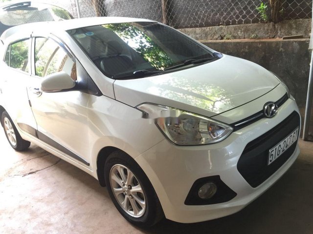 Cần bán gấp Hyundai Grand i10 2017, màu trắng, nhập khẩu, giá tốt0