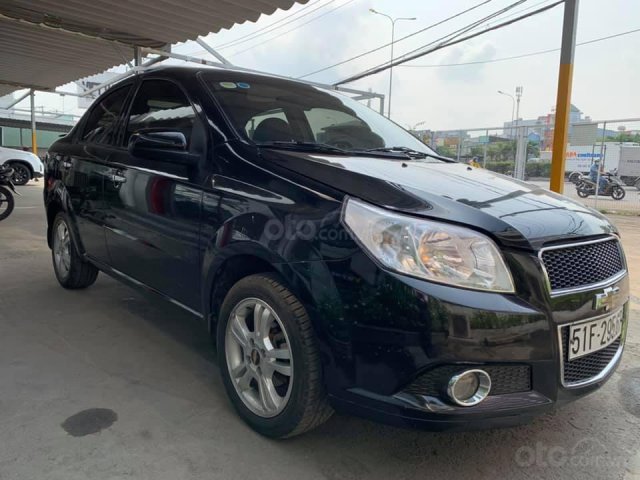 Bán Chevrolet Aveo Sedan 2015, màu đen còn mới, 276tr