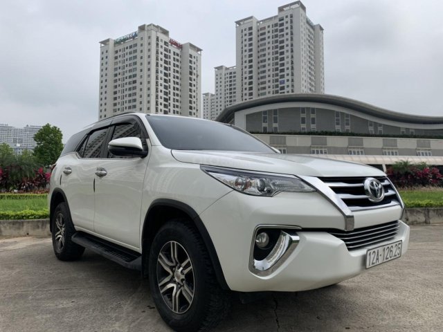 Toyota Fortuner đời 2019, số sàn full đồ chơi, còn bảo hành tại hãng