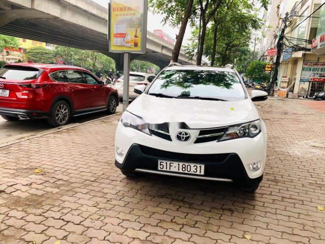 Xe Toyota RAV4 năm 2014, xe nhập còn mới0