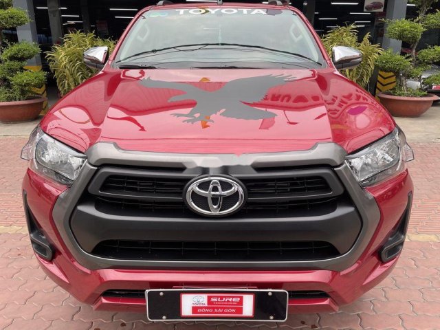 Bán ô tô Toyota Hilux đời 2020, màu đỏ, nhập khẩu nguyên chiếc0