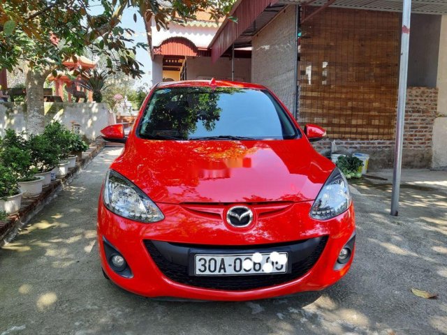 Xe Mazda 2 sản xuất năm 2013, màu đỏ, xe chính chủ