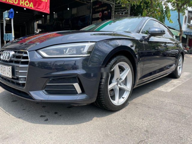 Xe Audi A5 đời 2018, màu xanh lam, nhập khẩu