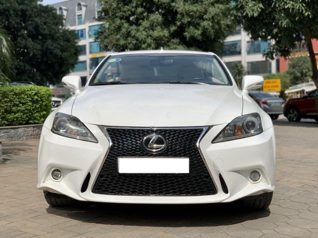 Cần bán lại xe Lexus IS sản xuất 2011, xe nhập còn mới