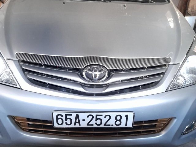 Bán Toyota Innova G đời 2010, xe nhập, giá 300tr