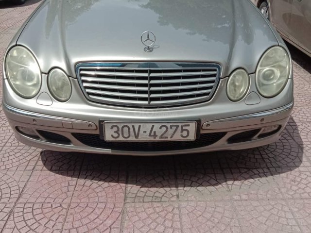 Cần bán Mercedes-Benz năm sản xuất 2006, giá cạnh tranh