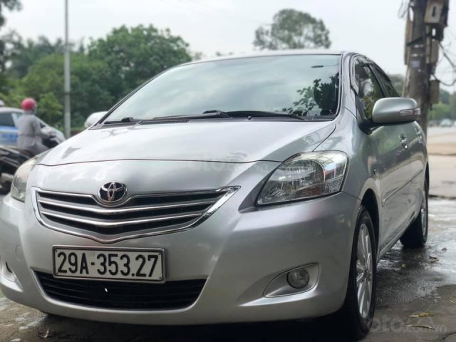 Bán Toyota Vios G đời 2011, màu bạc, số tự động đẹp xuất xắc