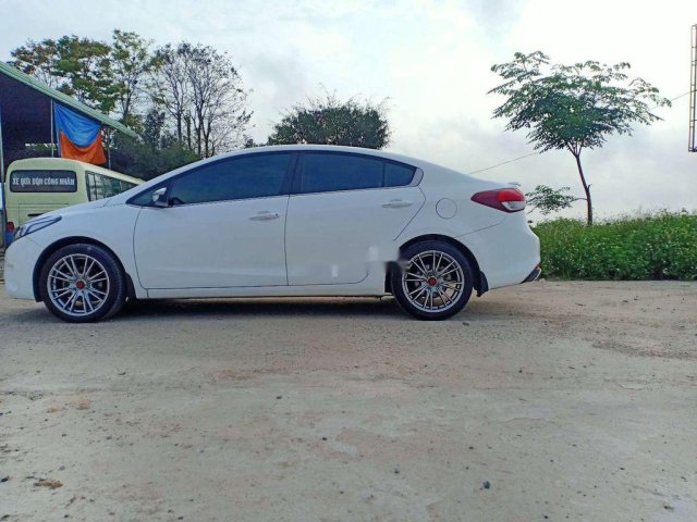 Bán ô tô Kia Cerato năm 2018 còn mới, giá 526.8tr