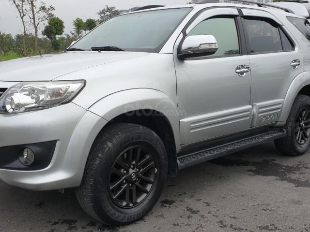 Cần bán gấp Toyota Fortuner V 2.7 máy xăng, tư nhân biển Hà Nội0