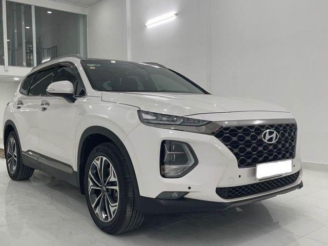 Bán nhanh với giá thấp chiếc Hyundai Santa Fe 2.4 sản xuất năm 20190