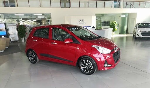 Cần bán xe Hyundai Grand i10 1.2 AT sản xuất 2021 giá cạnh tranh, giao ngay, hỗ trợ trả góp 90%0