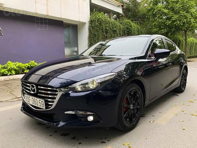 Cần bán Mazda 3 năm 2017, màu xanh lam, giá 585tr0