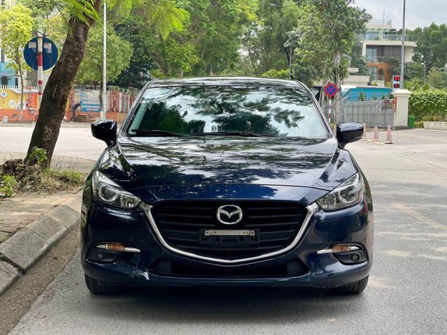 Bán lại với giá thấp chiếc Mazda 3 sản xuất 20180