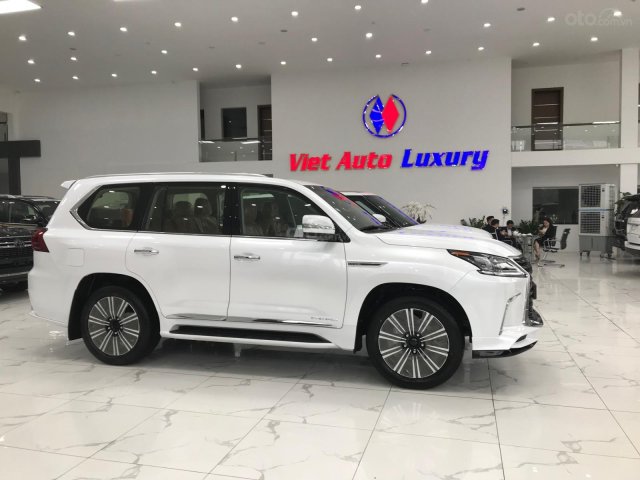 Viet Auto Luxury Bán Lexus LX 570 MBS 4 ghế Vip (Super Sport S), sản xuất 2021, mới 100%0