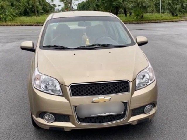 Cần bán lại xe Chevrolet Aveo sản xuất 2015 còn mới giá cạnh tranh0