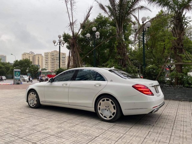 Bán xe có sẵn Mercedes S450L đời 2018, màu trắng, nhập khẩu