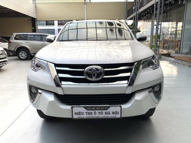 Bán xe Toyota Fortuner AT 2019, máy xăng0