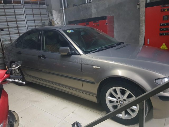 BMW 3 Series sản xuất 2003 tự động0