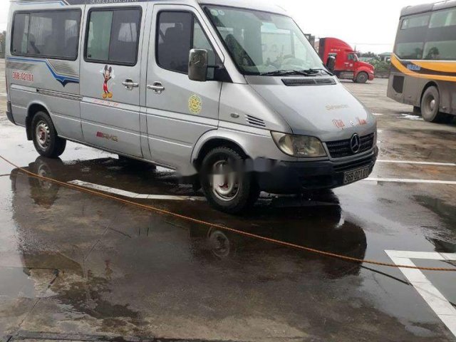 Cần bán xe Mercedes Sprinter sản xuất 2005 còn mới0