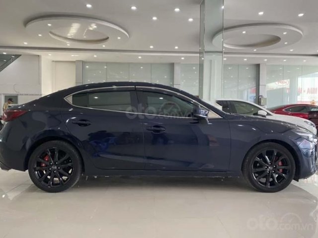 Bán xe Mazda 3 năm sản xuất 2018, màu xanh lam0