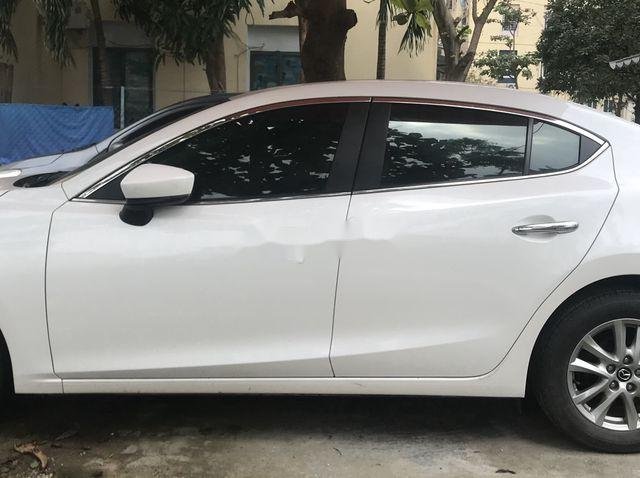 Cần bán xe Mazda 3 sản xuất 2018, nhập khẩu còn mới0