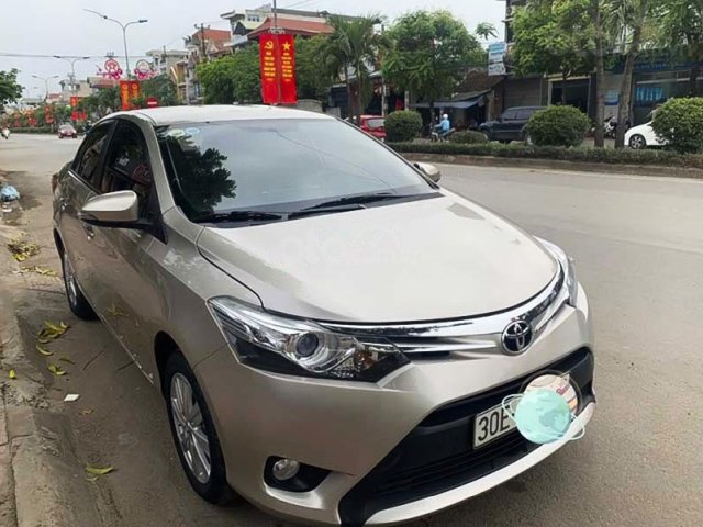 Bán Toyota Vios năm sản xuất 2016, màu vàng cát