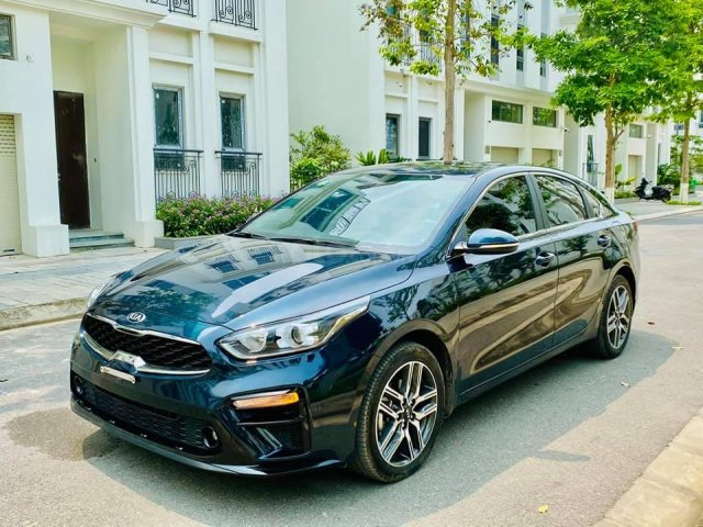 Bán Kia Cerato 1.6 AT Luxury đời 2020, màu xanh, giá chỉ 620 triệu0