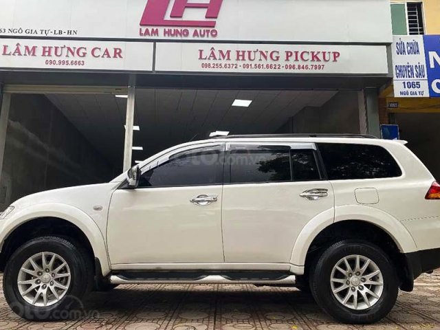 Xe Mitsubishi Pajero Sport sản xuất 2013, màu trắng, giá tốt